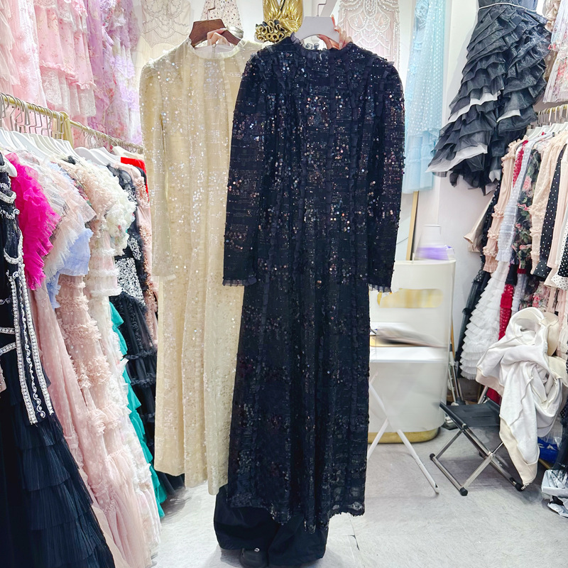 Thirteen line Australian niche light luxury evening dress, high-end heavy industry sequin black fungus edge long sleeved dress A2 # 8306