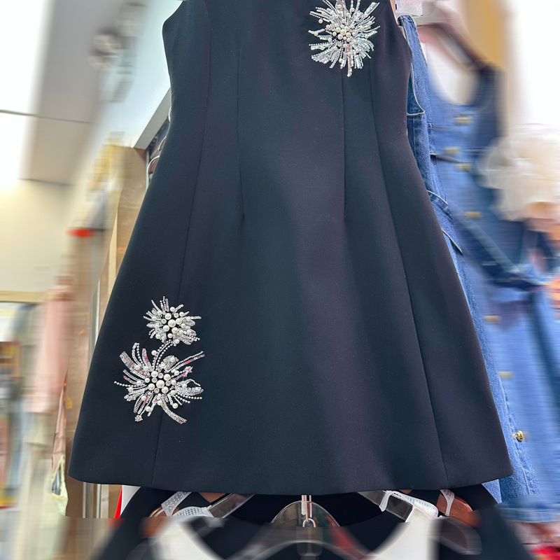 Thirteen line French high-end temperament heavy industry diamond flower decoration waist cinching short vest dress C2 # 2550 Thirteen line French high-end temperament heavy industry diamond flower decoration waist cinching short vest dress C2 # 2550
