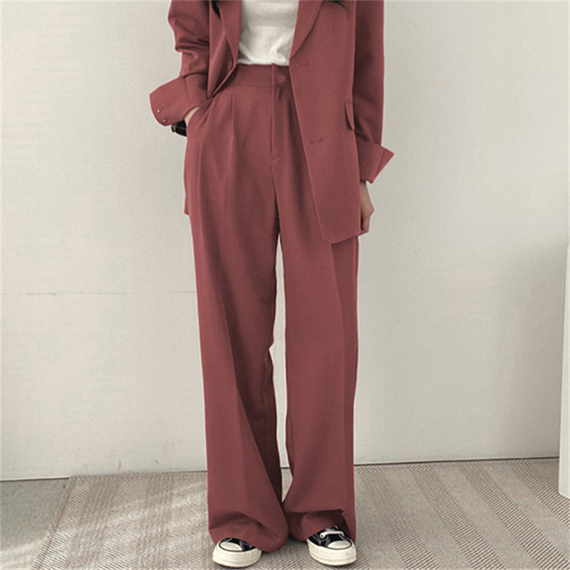 Black suit pants for women in Spring and Autumn 2025, new straight leg hanging feeling, oversized pants, small professional casual cigarette pipe pants Black suit pants for women in Spring and Autumn 2025, new straight leg hanging feeling, oversized pants, small professional casual cigarette pipe pants