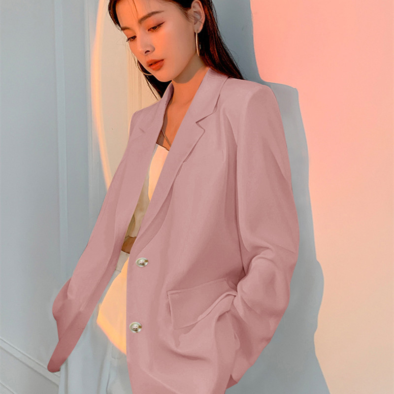 White suit jacket for women with a sense of luxury in spring and autumn, thin Korean version, loose design, niche long sleeved casual small suit White suit jacket for women with a sense of luxury in spring and autumn, thin Korean version, loose design, niche long sleeved casual small suit