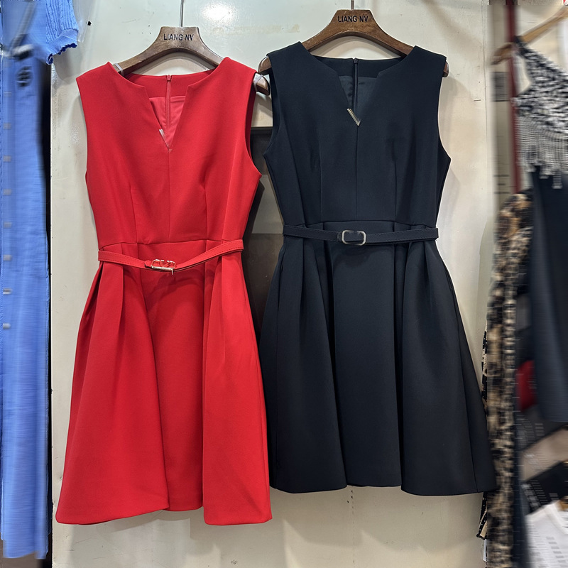 Thirteen lines high-end niche design dress with high-end and beautiful temperament French waist cinching slimming dress C1 # 1363