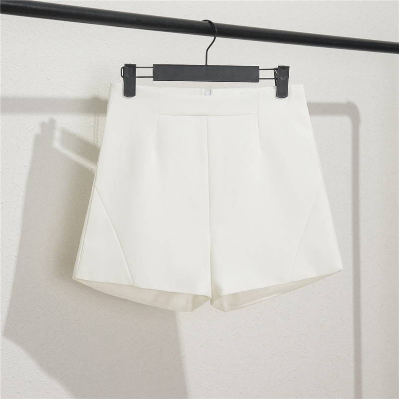 Off white suit shorts, women's black summer thin style, 2025 new loose high waisted A-line casual wide leg hot pants Off white suit shorts, women's black summer thin style, 2025 new loose high waisted A-line casual wide leg hot pants