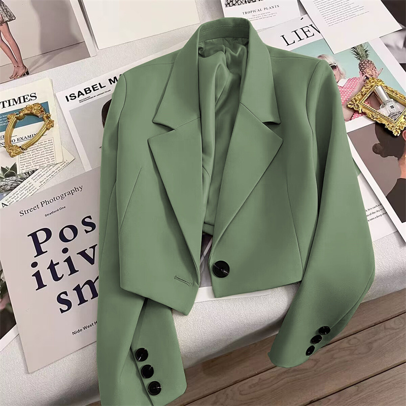 Short suit jacket for women, small stature, 2025 Spring and Autumn Jade Green Season new style, versatile student suit for trendy women Short suit jacket for women, small stature, 2025 Spring and Autumn Jade Green Season new style, versatile student suit for trendy women