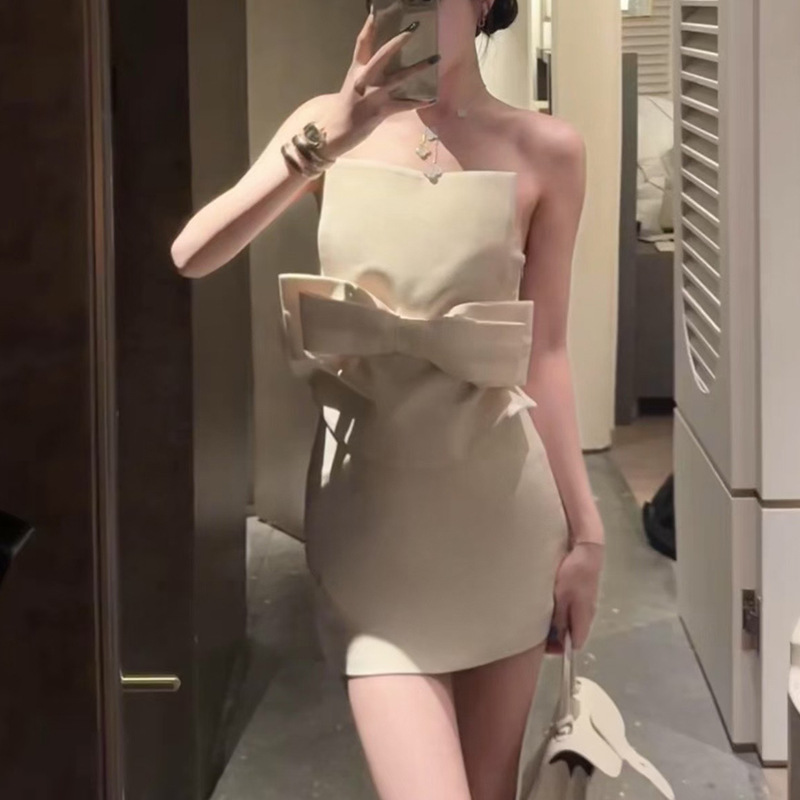 French socialite style dress 2025 new sleeveless strapless solid color bow collage slim fit short dress