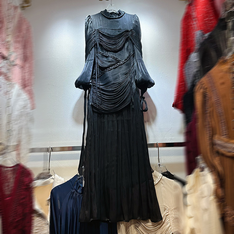 Thirteen line Australian minority knitting Fried Dough Twists big hem long skirt stand collar lantern sleeve pleated dress A1 # 1027 Thirteen line Australian minority knitting Fried Dough Twists big hem long skirt stand collar lantern sleeve pleated dress A1 # 1027