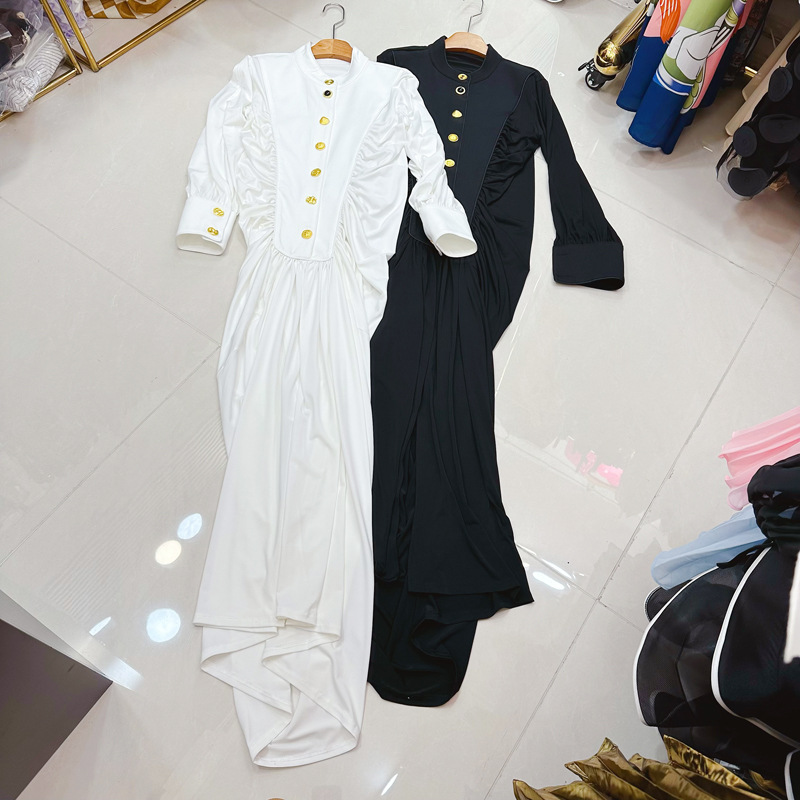 Thirteen line Australian niche stand up collar single row metal buckle design sense pinch pleated French niche dress A2 # 8386