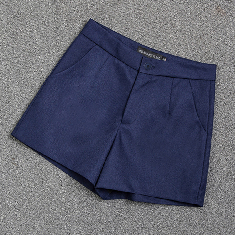 Spring and summer slim fit and slimming shorts for women in blue, new 2025 Korean version with a casual A-line design, wide leg pants for outerwear