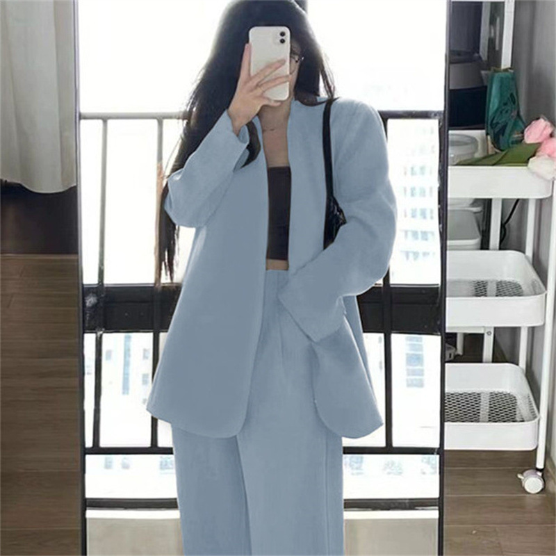 Suit jacket for women 2025 new spring design, niche casual suit temperament, black mini suit set Suit jacket for women 2025 new spring design, niche casual suit temperament, black mini suit set
