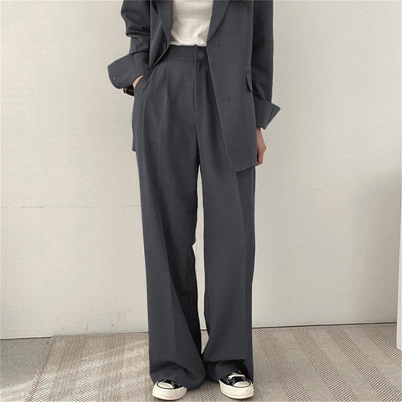 Black suit pants for women in Spring and Autumn 2025, new straight leg hanging feeling, oversized pants, small professional casual cigarette pipe pants Black suit pants for women in Spring and Autumn 2025, new straight leg hanging feeling, oversized pants, small professional casual cigarette pipe pants