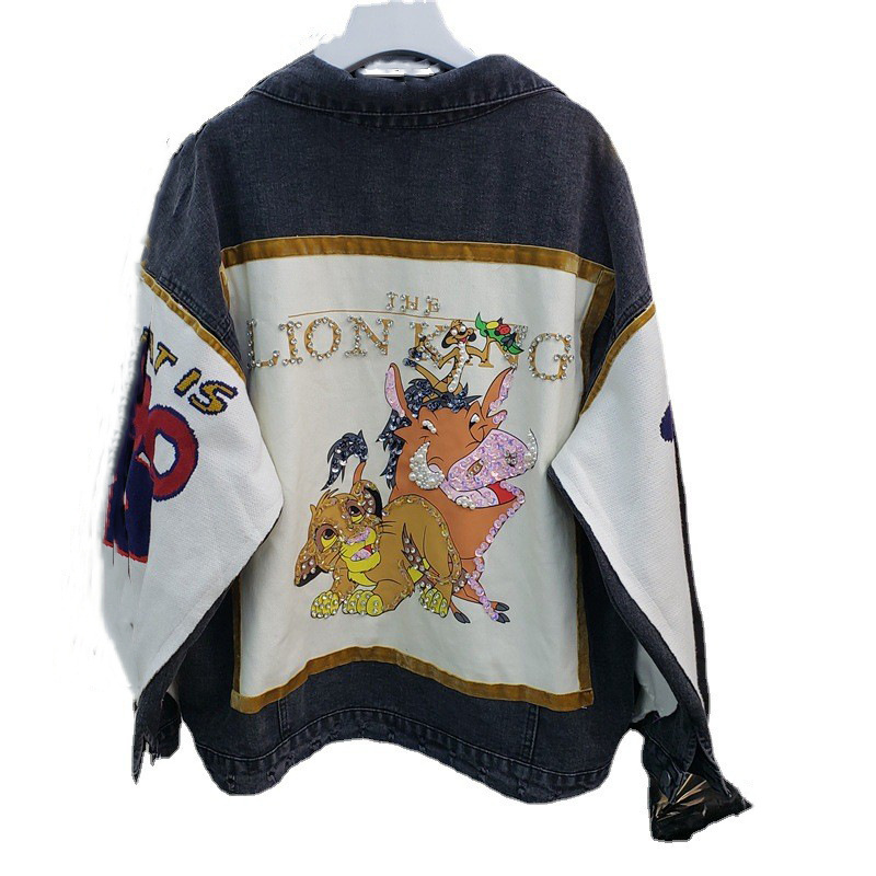 European Station 2022 Autumn/Winter New Denim Splicing Knitted Sleeve Heavy duty Nail Diamond Coat Women's Versatile Jacket Retro Trend European Station 2022 Autumn/Winter New Denim Splicing Knitted Sleeve Heavy duty Nail Diamond Coat Women's Versatile Jacket Retro Trend