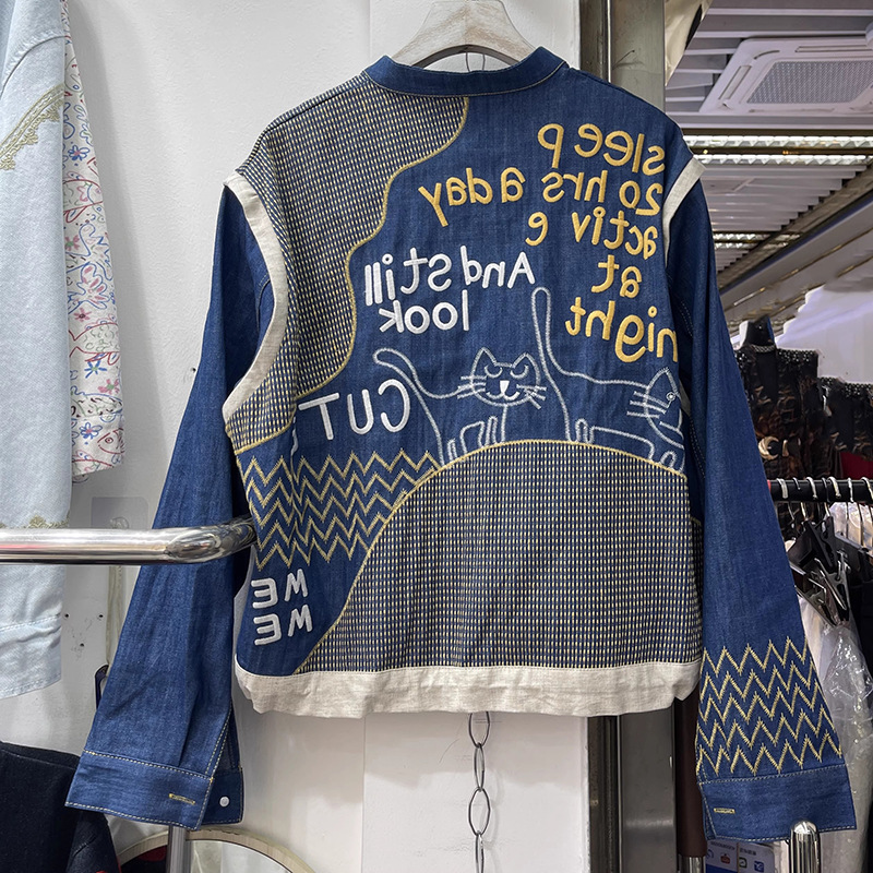 European Station 2025 Spring and Autumn New European Products Women's Fashion Loose Stand Collar Cartoon Embroidered Coat Top Trendy Brand European Station 2025 Spring and Autumn New European Products Women's Fashion Loose Stand Collar Cartoon Embroidered Coat Top Trendy Brand