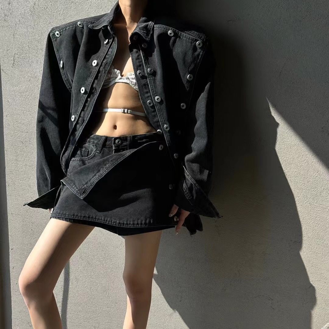 South Korea 2023 early autumn new loose heavy button detachable denim jacket high waist slimming skirt pants set for women's fashion South Korea 2023 early autumn new loose heavy button detachable denim jacket high waist slimming skirt pants set for women's fashion