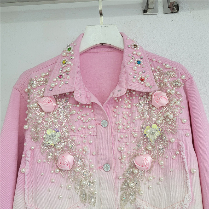 European fashion brand 2023 autumn new heavy industry nail bead denim short jacket women's loose gradient jacket versatile top European fashion brand 2023 autumn new heavy industry nail bead denim short jacket women's loose gradient jacket versatile top