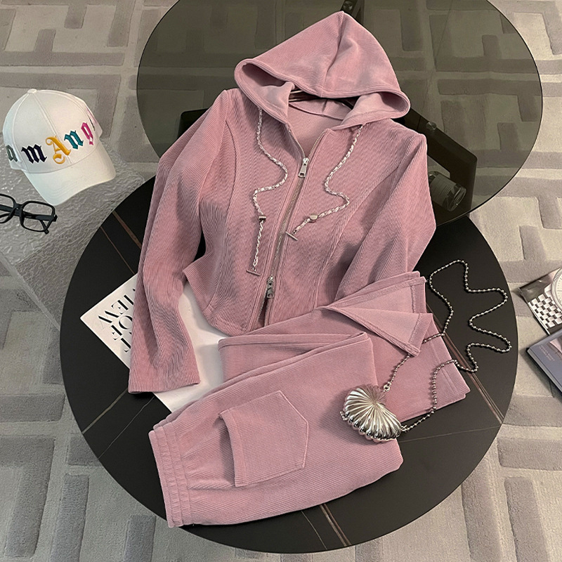 European casual pink sports suit for women's spring and autumn 2024 new style loose hanging slit wide leg pants two-piece set European casual pink sports suit for women's spring and autumn 2024 new style loose hanging slit wide leg pants two-piece set