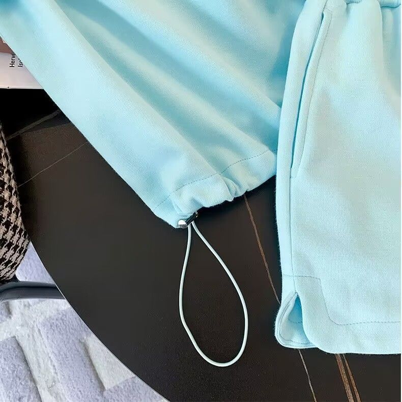 European dopamine sports suit women's summer college style 2024 new fashionable and stylish casual shorts two-piece set European dopamine sports suit women's summer college style 2024 new fashionable and stylish casual shorts two-piece set