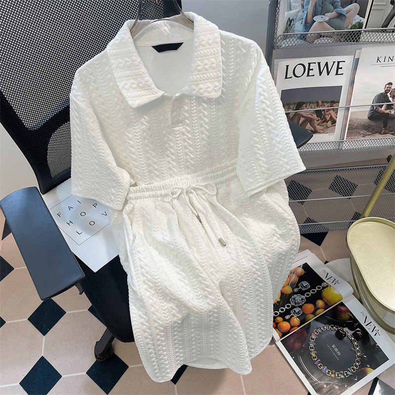 Design sense niche waffle suit polo shirt shorts women's summer loose Hong Kong style two-piece set short sleeved T-shirt top Design sense niche waffle suit polo shirt shorts women's summer loose Hong Kong style two-piece set short sleeved T-shirt top