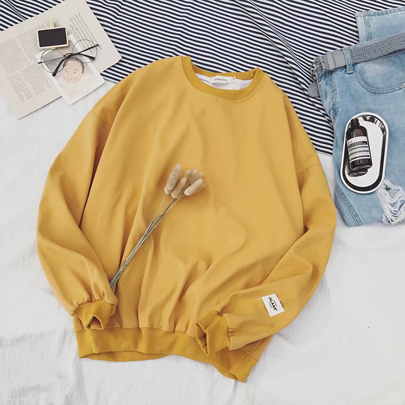 Autumn and winter solid color hoodie for men, round neck pullover, long sleeved loose and thick velvet, student autumn outfit, Japanese style base shirt Autumn and winter solid color hoodie for men, round neck pullover, long sleeved loose and thick velvet, student autumn outfit, Japanese style base shirt