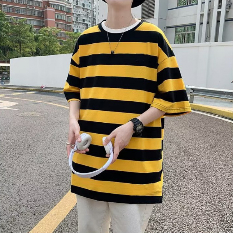Summer striped short sleeved round neck T-shirt for men, 2025 Hong Kong style student five quarter sleeve Korean version color blocked trendy clothing