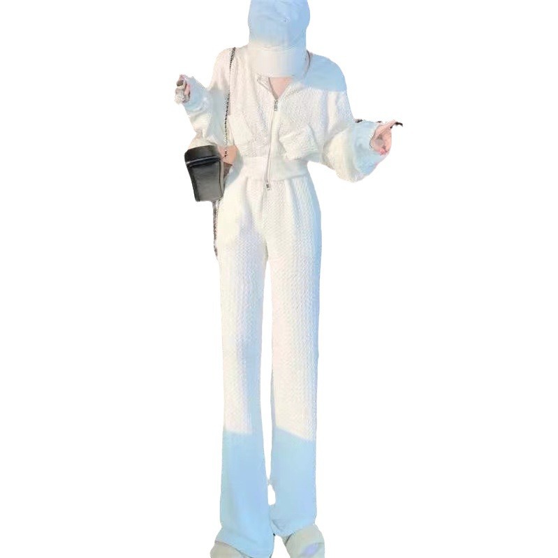 Casual sportswear set for women in spring, autumn, and winter, fashionable and trendy, with a strong street feel. Running hoodie, wide leg pants, two-piece set Casual sportswear set for women in spring, autumn, and winter, fashionable and trendy, with a strong street feel. Running hoodie, wide leg pants, two-piece set