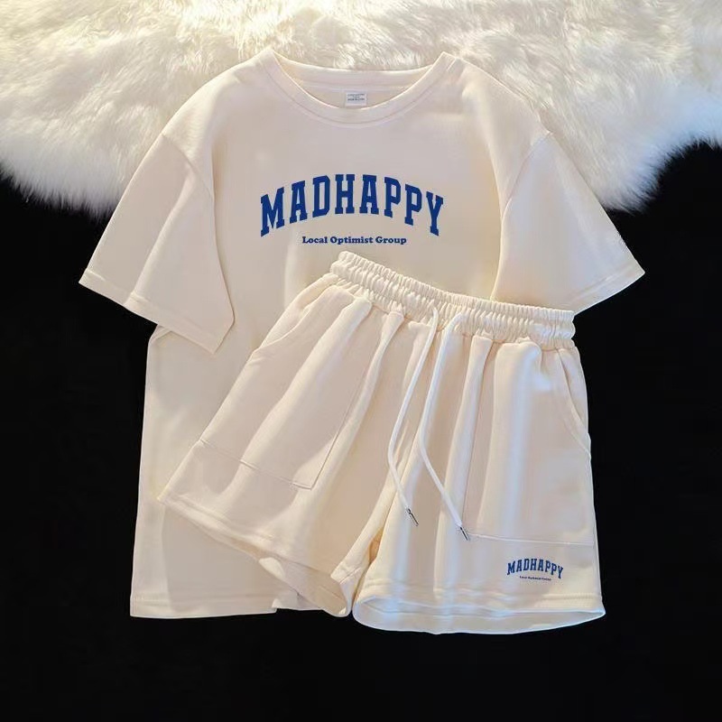 A complete set of summer outfits! Casual Sports Set for Women 2025 New Fashionable Loose Short sleeved Shorts Two piece Set