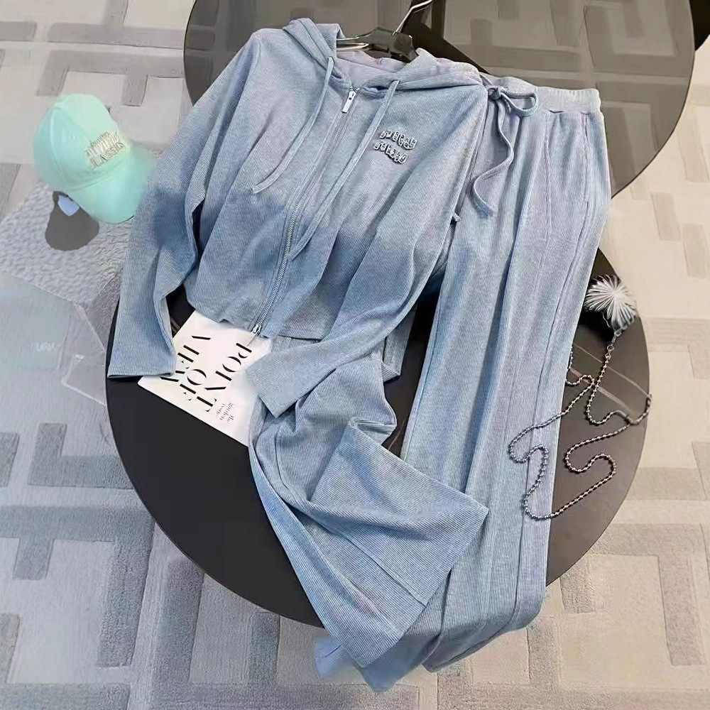 Salt style casual sports suit for women, youthful and stylish, slimming and slimming, blue hooded sweatshirt, wide leg pants two-piece set