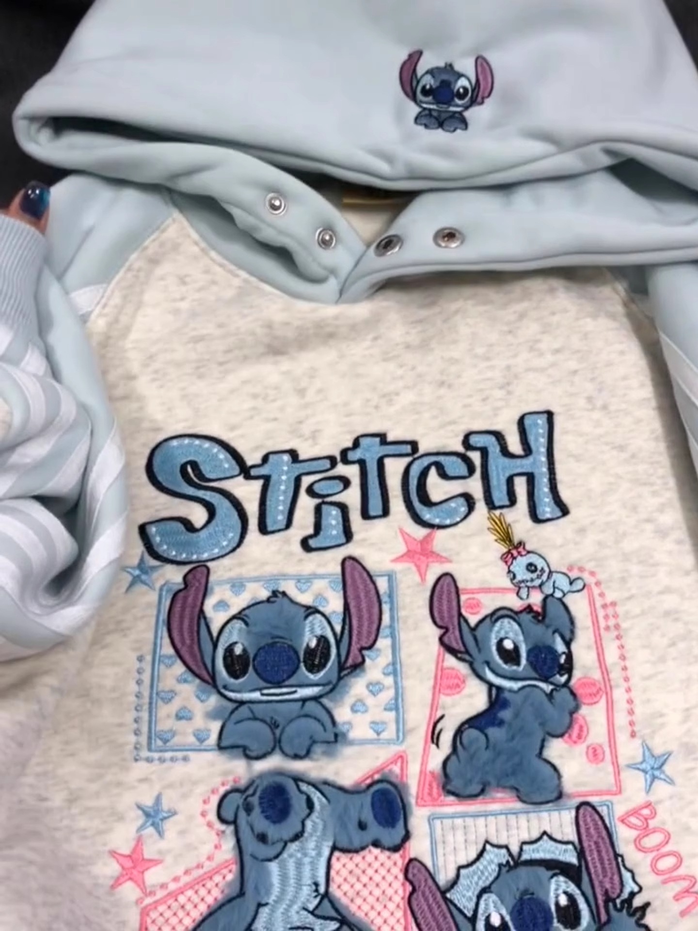 Pure cotton milk blue cute Stitch hooded sweatshirt for women in winter with plush and thick cartoon anti-aging top jacket