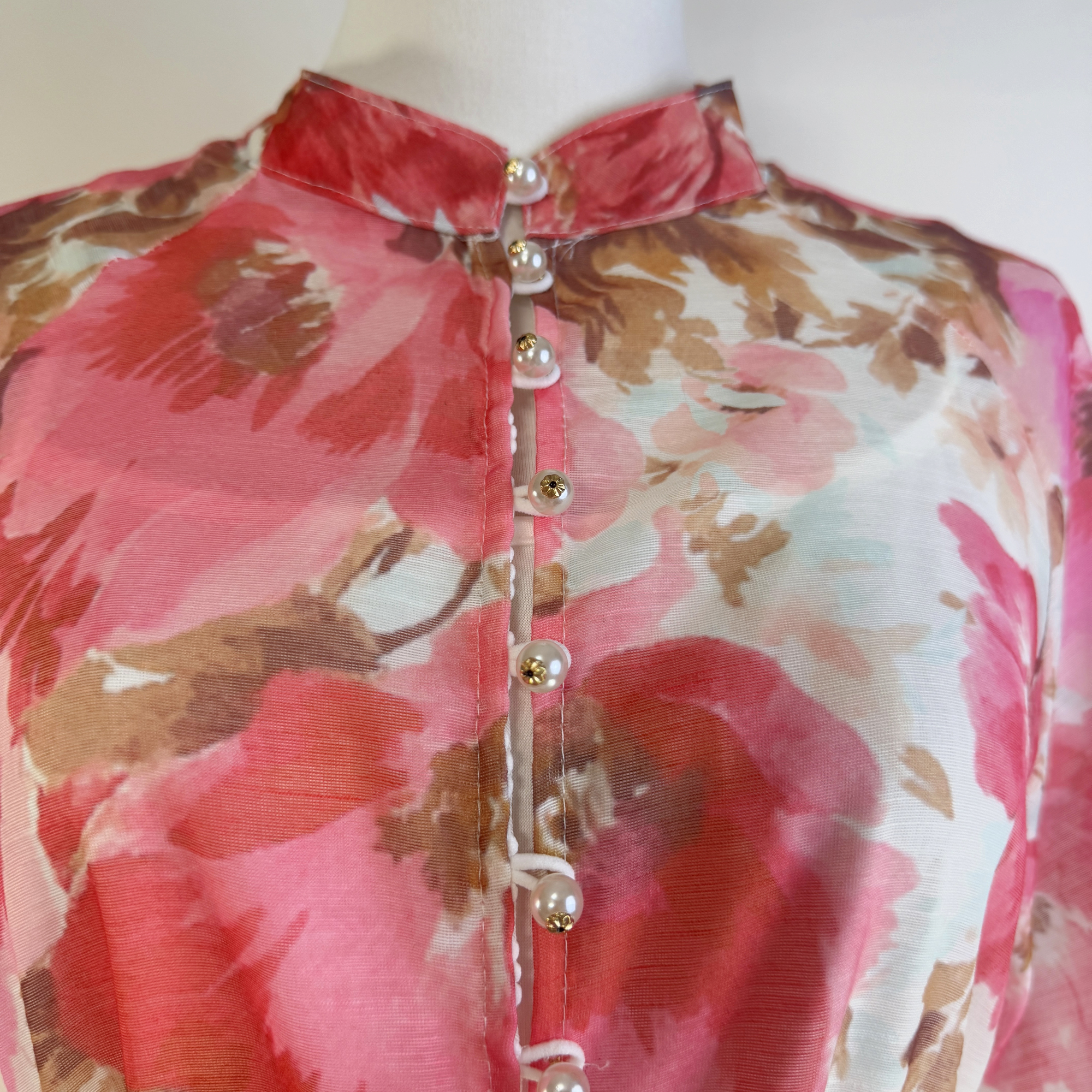 Real time shooting of European and American autumn and winter new retro printed single breasted shirt+high waist and large swing half body long skirt set Real time shooting of European and American autumn and winter new retro printed single breasted shirt+high waist and large swing half body long skirt set