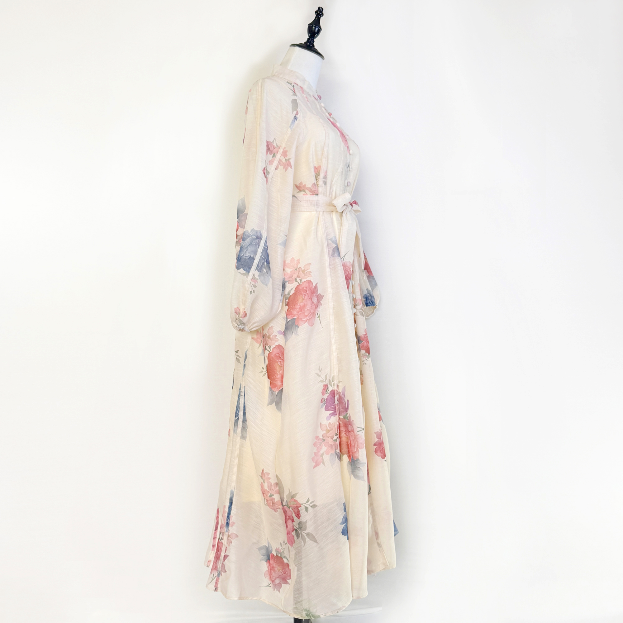 Real shot French court style niche super fairy print stand up collar dress with women's volleyball buckle and waist cinching elegant large swing skirt Real shot French court style niche super fairy print stand up collar dress with women's volleyball buckle and waist cinching elegant large swing skirt