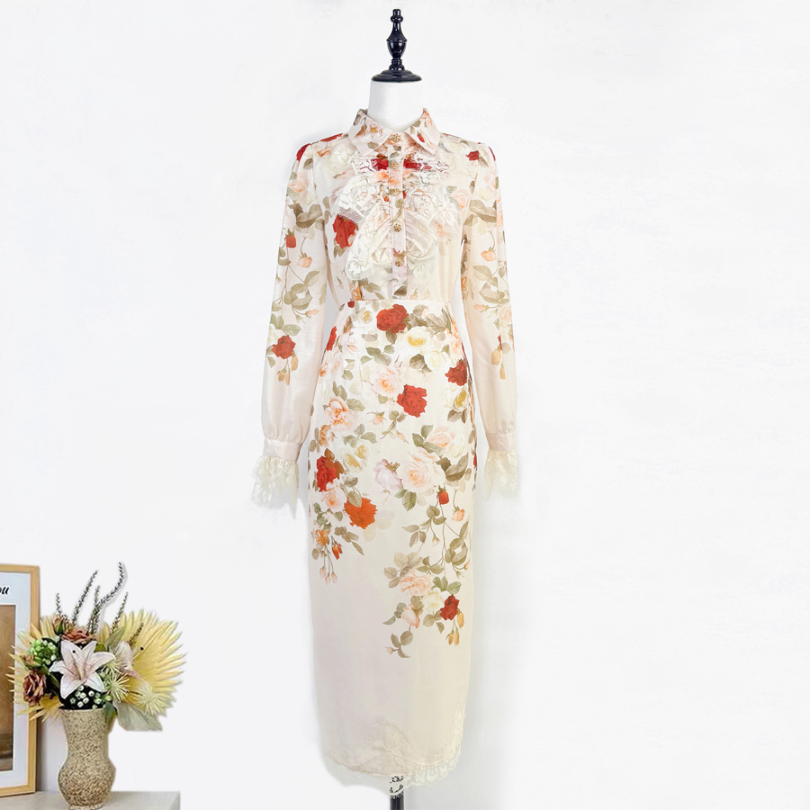 Realistic shooting of high-end Australian niche retro printed lapel lace patchwork shirt+pencil skirt set Realistic shooting of high-end Australian niche retro printed lapel lace patchwork shirt+pencil skirt set