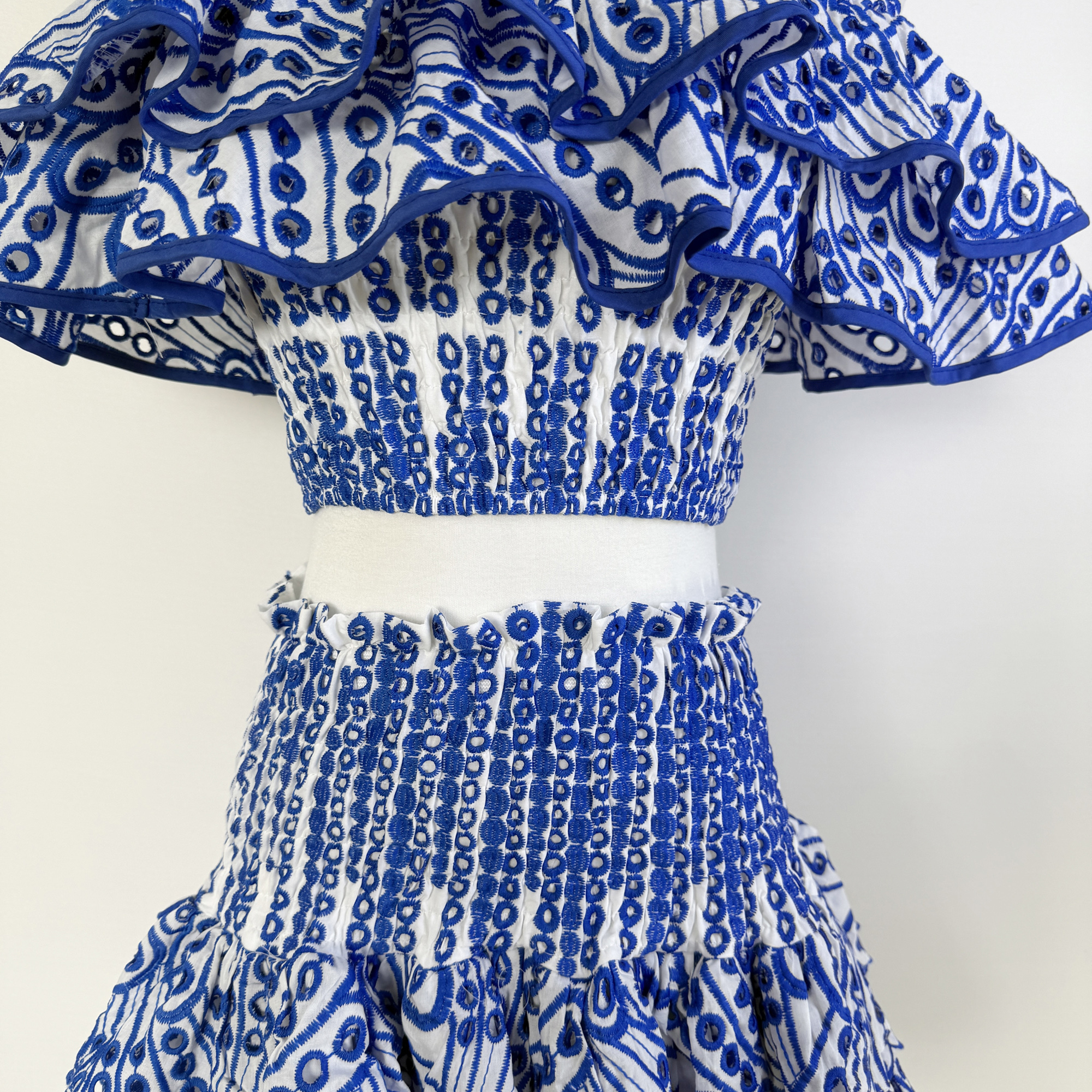 Real shot Heavy Industry Embroidered Hollow One Word Neck Short Top+Elastic Hip Wrapping Cake Skirt Fashion Set Summer Real shot Heavy Industry Embroidered Hollow One Word Neck Short Top+Elastic Hip Wrapping Cake Skirt Fashion Set Summer