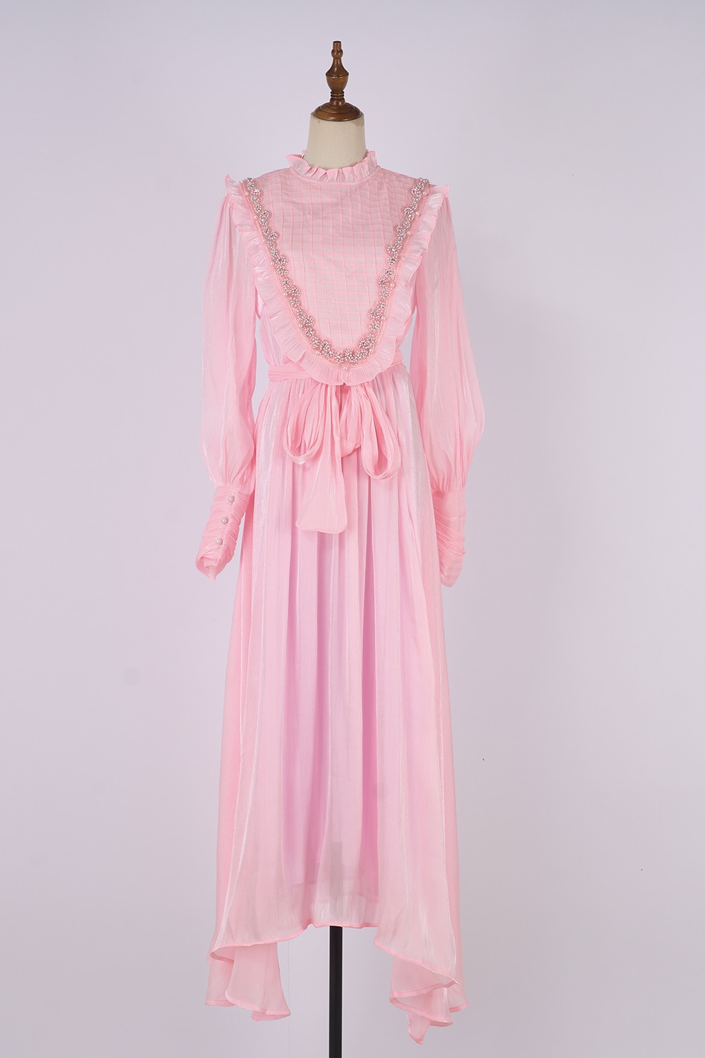 Real shot vintage lace patchwork pure white embroidered stand up collar lantern sleeve dress with large swing long skirt Real shot vintage lace patchwork pure white embroidered stand up collar lantern sleeve dress with large swing long skirt