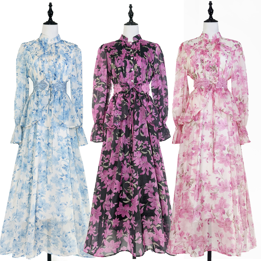 Real time shooting of fresh and sweet palace style long dress, summer new round neck button embroidered printed waist cinching dress