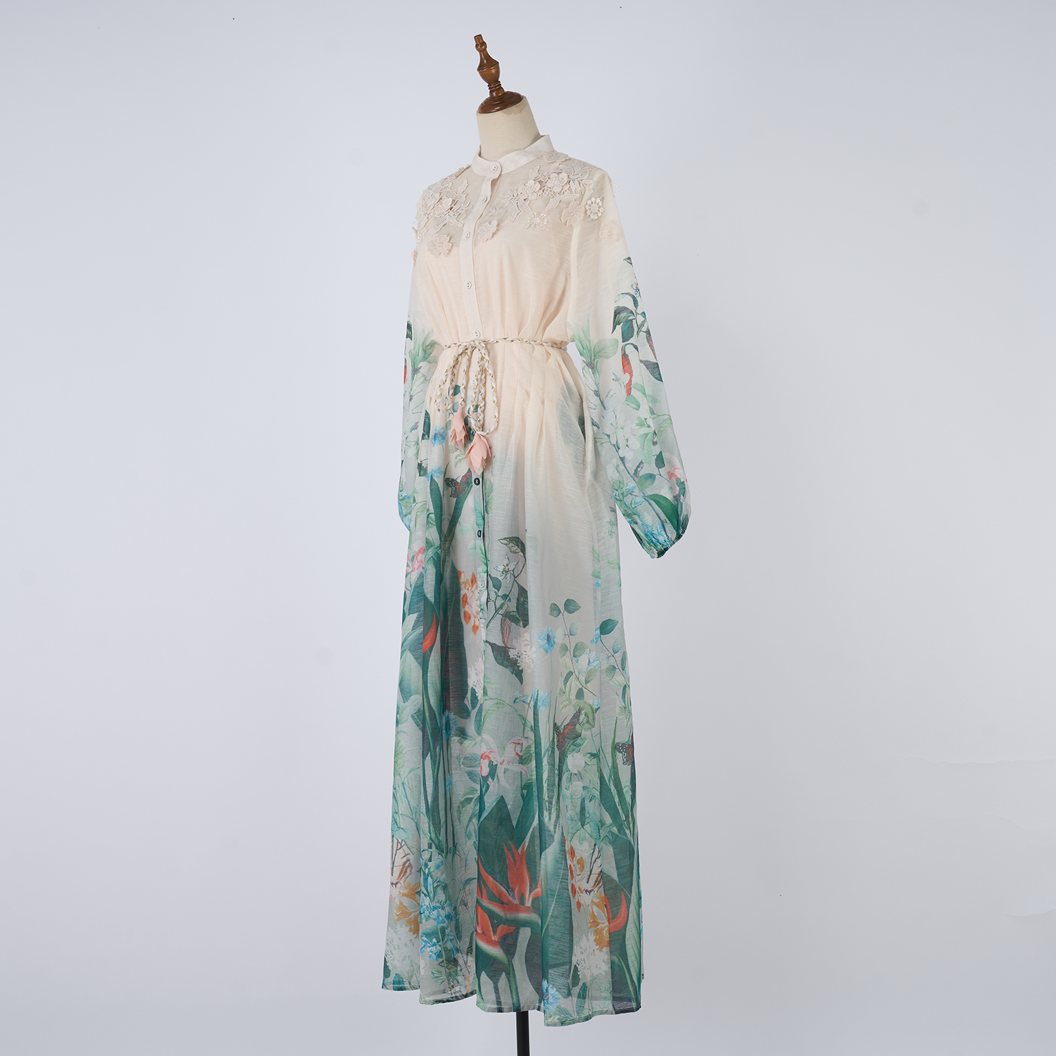 Realistic shooting of vacation style women's seaside exquisite printed single breasted bubble sleeves, large swing lace up dress Realistic shooting of vacation style women's seaside exquisite printed single breasted bubble sleeves, large swing lace up dress