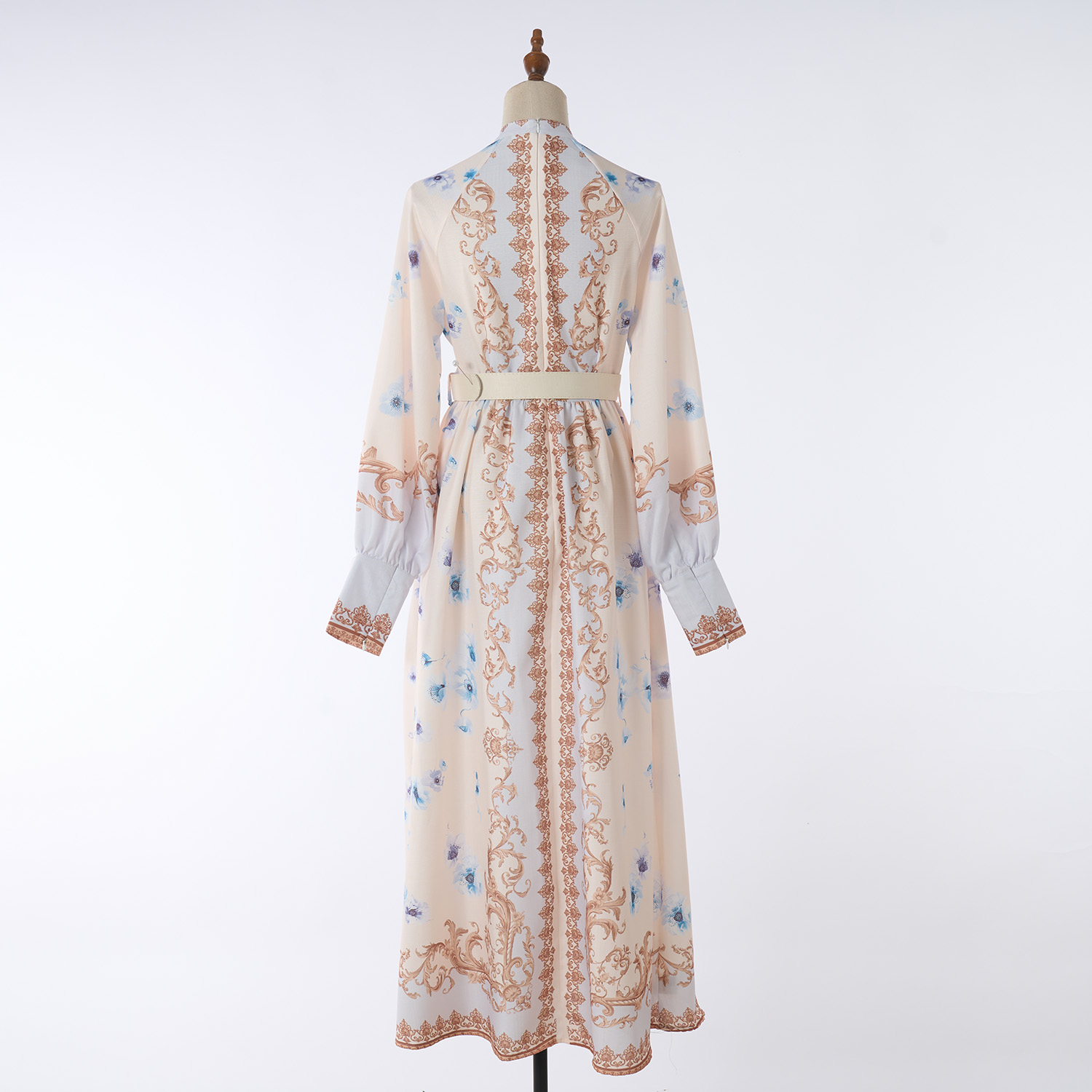 Real shot of Australian niche 2025 new off shoulder exquisite printed suspender V-neck high waisted fairy dress Real shot of Australian niche 2025 new off shoulder exquisite printed suspender V-neck high waisted fairy dress