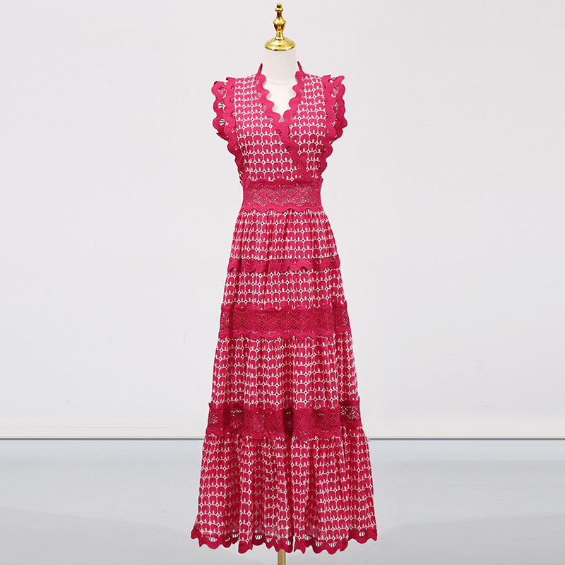 French retro style long dress 2025 new high waist slimming sleeveless lace contrasting color high-end long dress for women French retro style long dress 2025 new high waist slimming sleeveless lace contrasting color high-end long dress for women