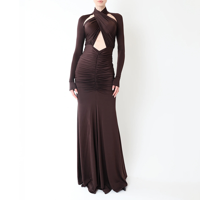 French sexy fashionable bag hip skirt 2025 new long sleeved cross hanging neck pleated waist solid color long dress