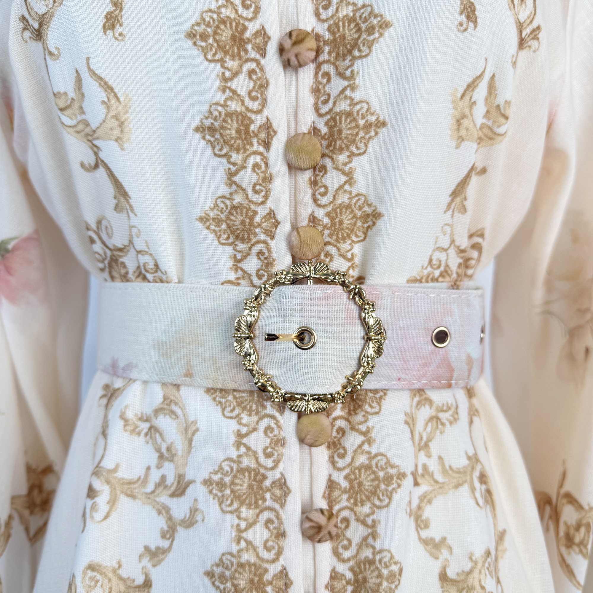 Realistic shooting of autumn new style lantern sleeves, palace style printed buckle, waist cinching, slit design, long dress Realistic shooting of autumn new style lantern sleeves, palace style printed buckle, waist cinching, slit design, long dress