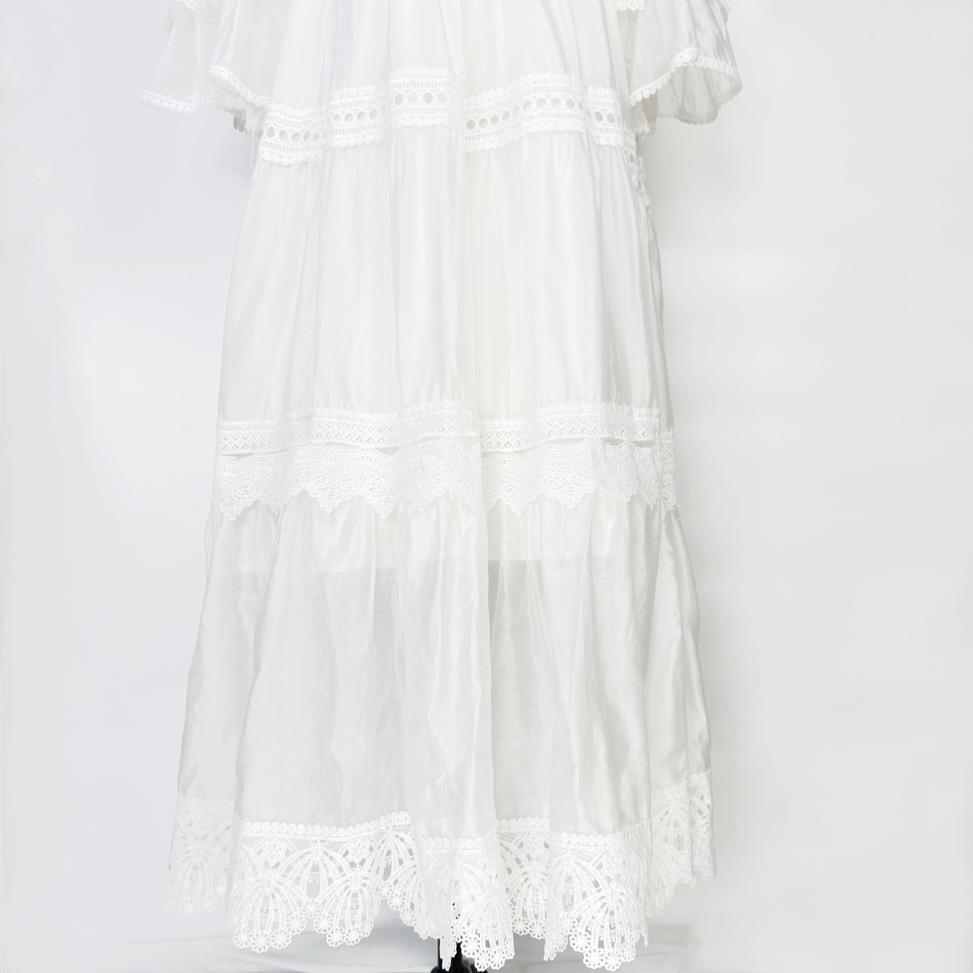 Real shot quality, heavy industry lace lace, elegant women's retro style, big skirt, ruffle edge dress, long skirt Real shot quality, heavy industry lace lace, elegant women's retro style, big skirt, ruffle edge dress, long skirt