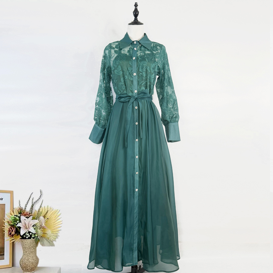 Real shot French retro lace embroidered lapel lantern sleeve dress with single breasted button and waist cinching for slimming effect, big swing skirt Real shot French retro lace embroidered lapel lantern sleeve dress with single breasted button and waist cinching for slimming effect, big swing skirt