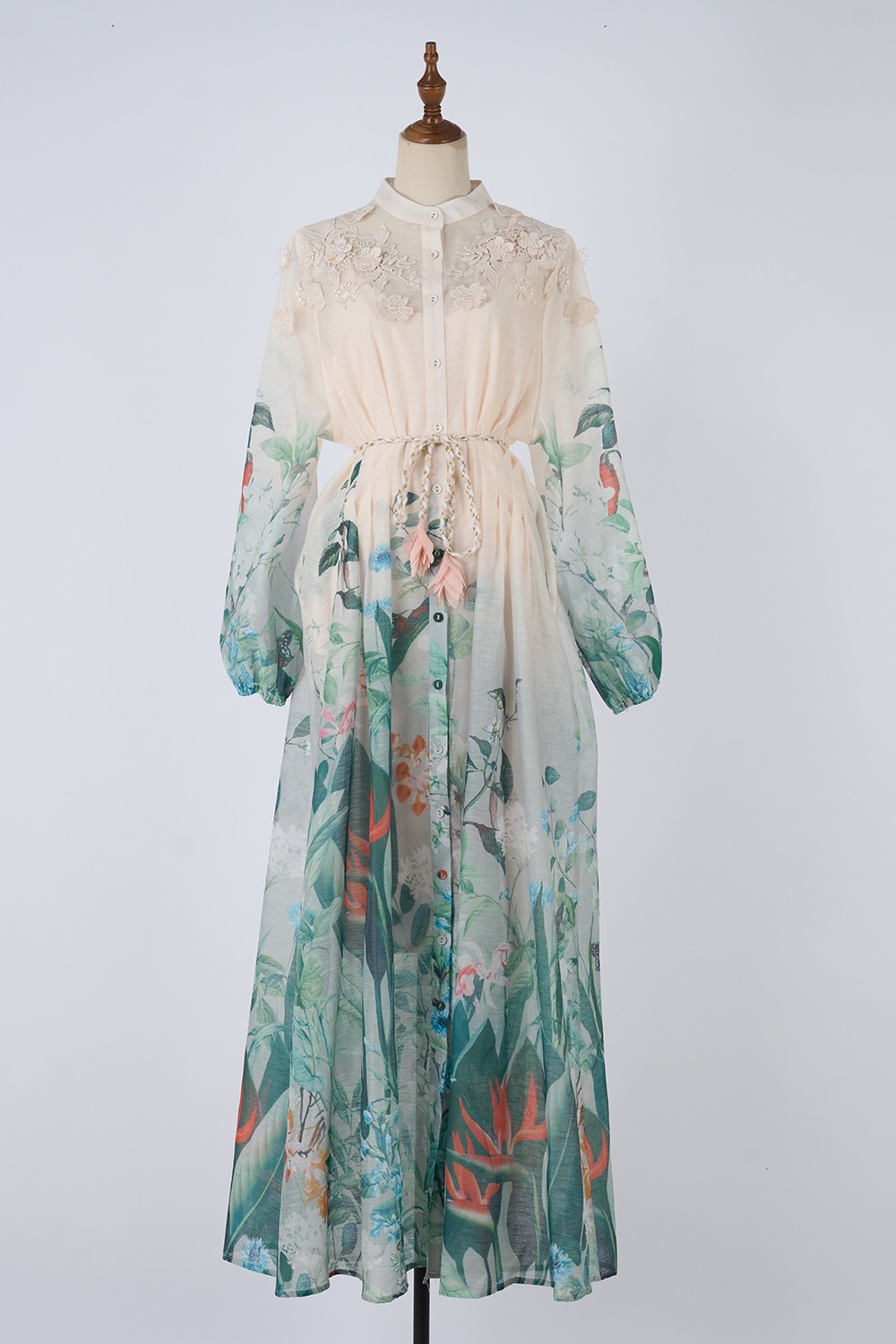 Realistic shooting of vacation style women's seaside exquisite printed single breasted bubble sleeves, large swing lace up dress Realistic shooting of vacation style women's seaside exquisite printed single breasted bubble sleeves, large swing lace up dress