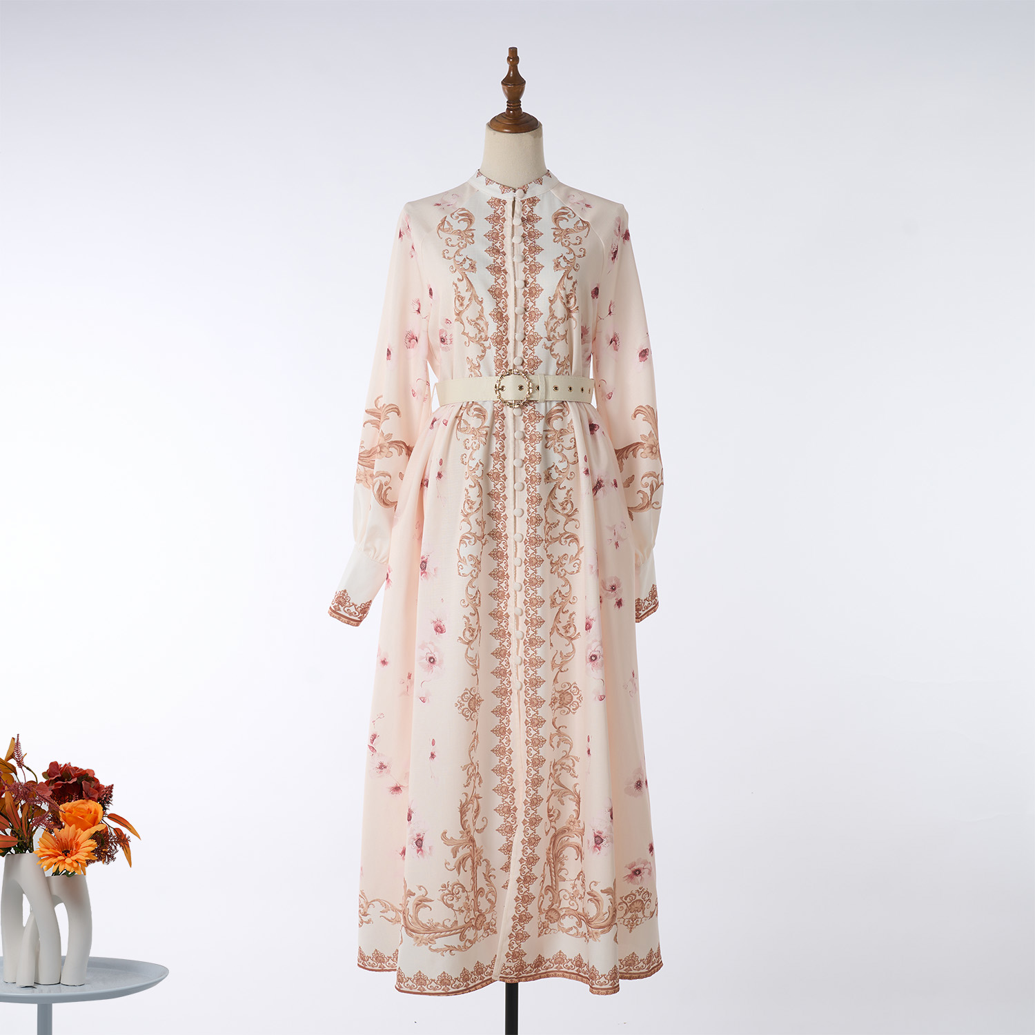 Real shot of Australian niche 2025 new off shoulder exquisite printed suspender V-neck high waisted fairy dress