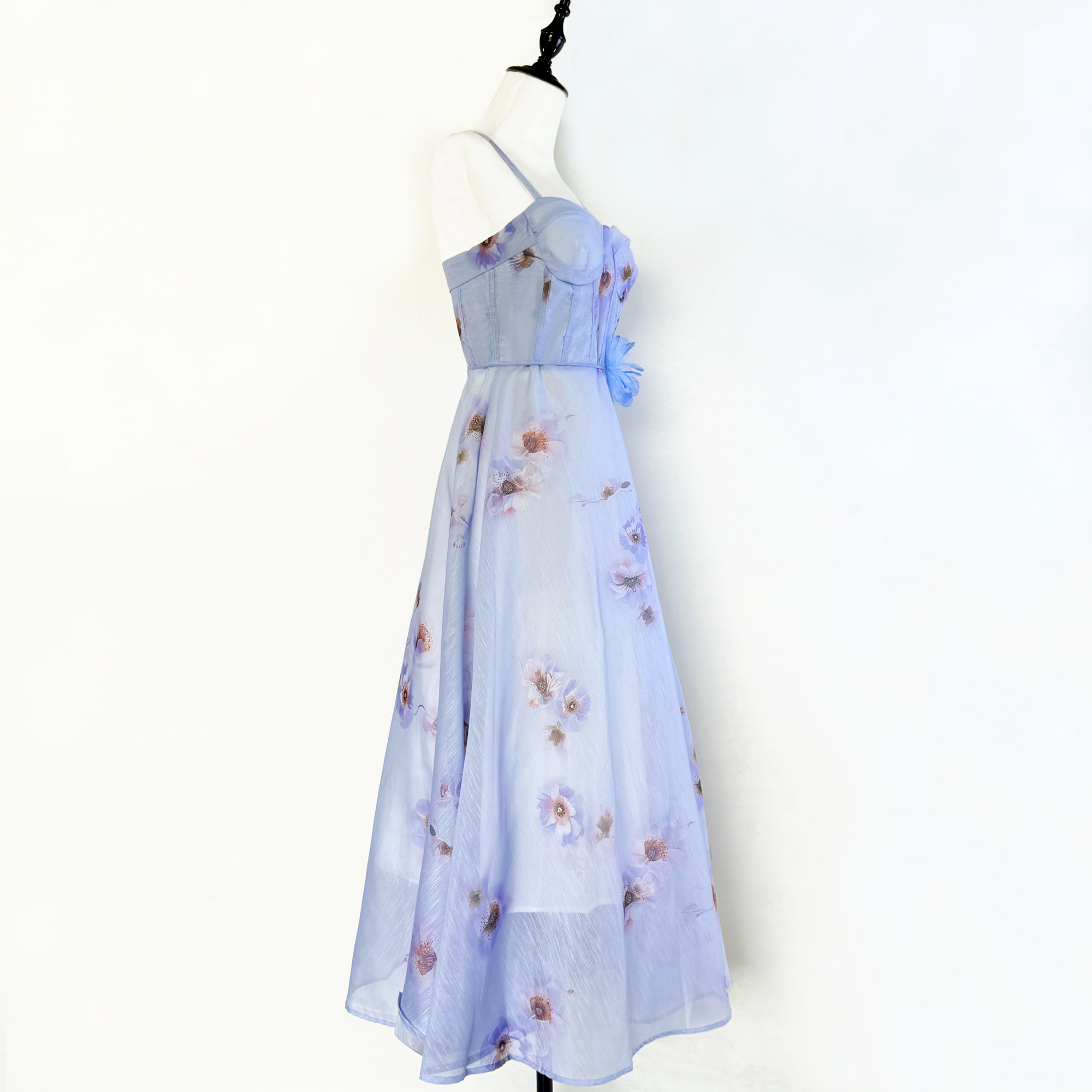 Realistic photo of Z's light luxury high-end 2025 autumn new style chest support suspender printed holiday fairy dress dress Realistic photo of Z's light luxury high-end 2025 autumn new style chest support suspender printed holiday fairy dress dress