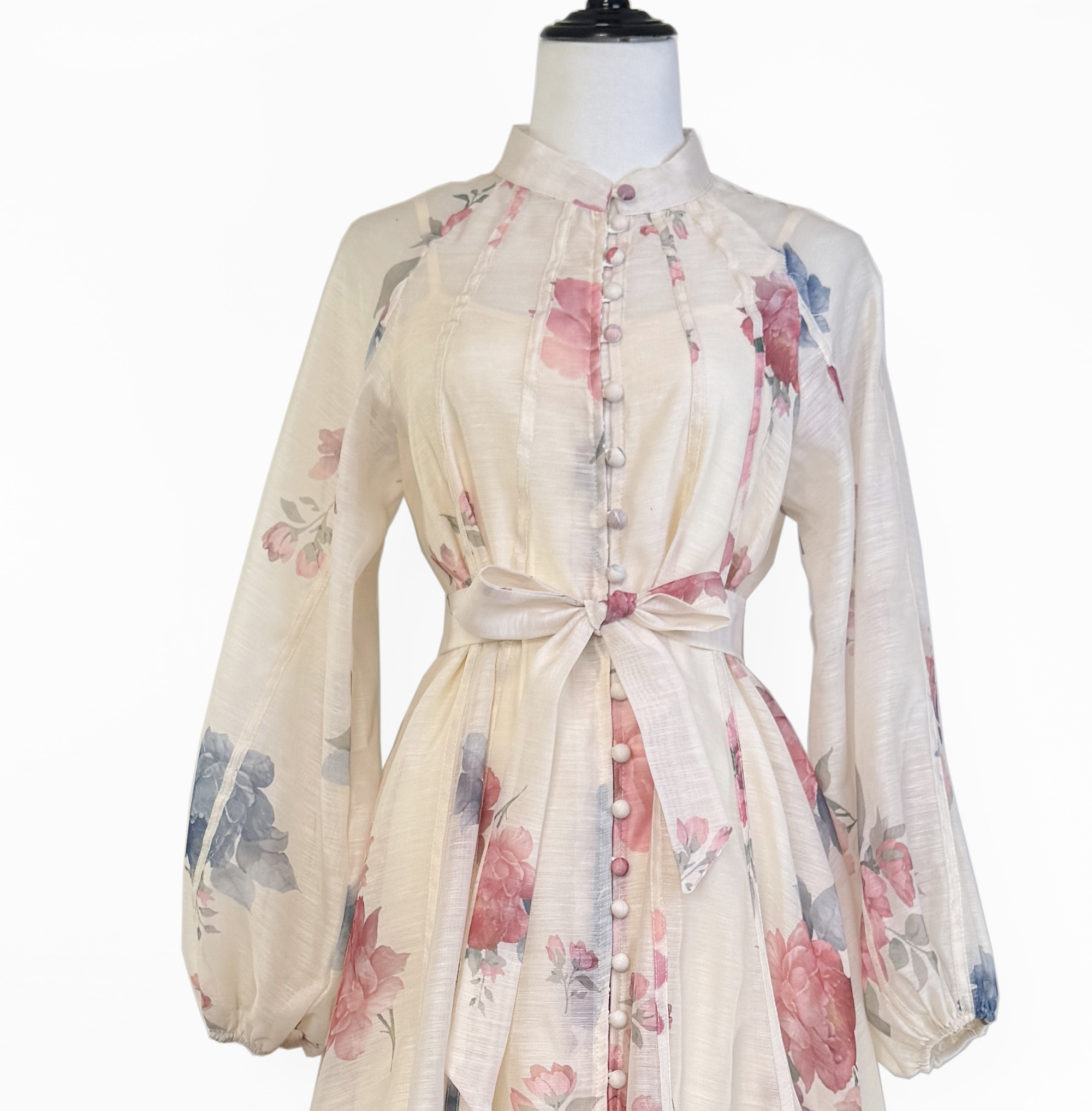 Real shot French court style niche super fairy print stand up collar dress with women's volleyball buckle and waist cinching elegant large swing skirt Real shot French court style niche super fairy print stand up collar dress with women's volleyball buckle and waist cinching elegant large swing skirt