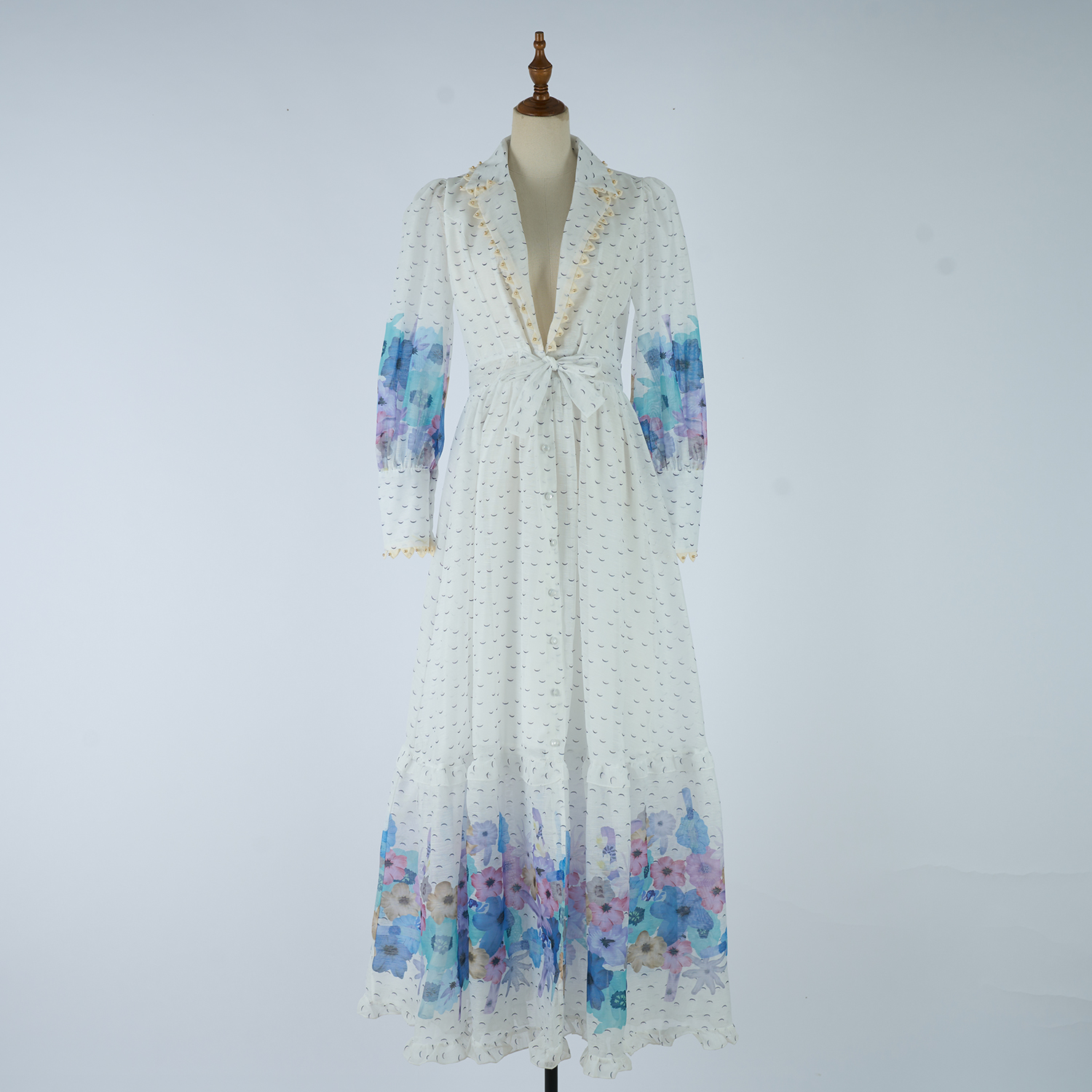 New retro palace style slim fit long dress with 2025V collar, shoulder print, tie up, waist cinching, long sleeved A-line skirt New retro palace style slim fit long dress with 2025V collar, shoulder print, tie up, waist cinching, long sleeved A-line skirt