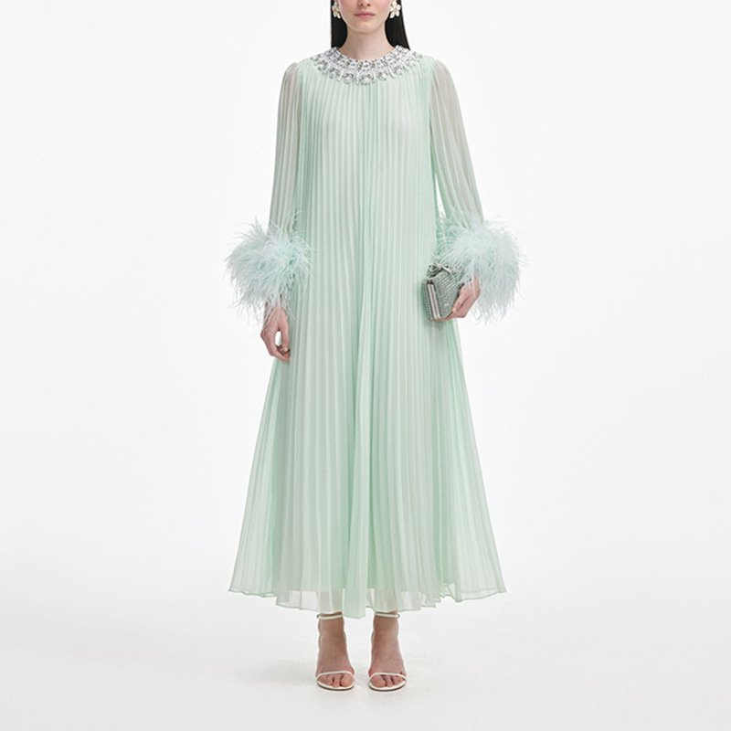 European and American cross-border round neck handmade diamond inlaid splicing long skirt 2025 new long sleeved mesh pleated design dress