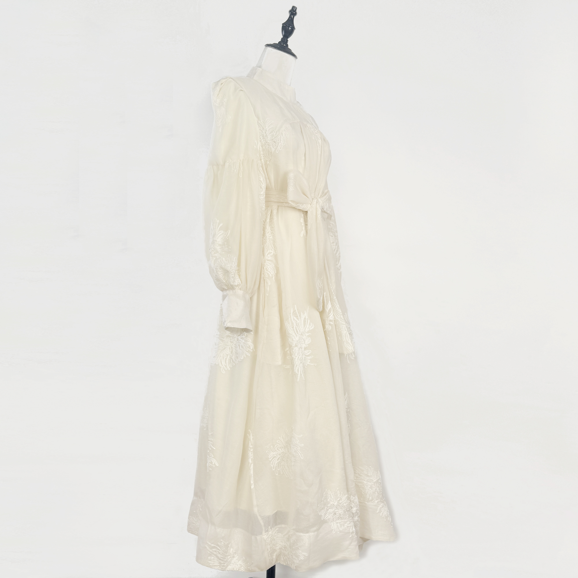 New French style design with stand up collar, lantern sleeves, embroidered loose ties, slimming effect, big swing dress, women's long skirt New French style design with stand up collar, lantern sleeves, embroidered loose ties, slimming effect, big swing dress, women's long skirt