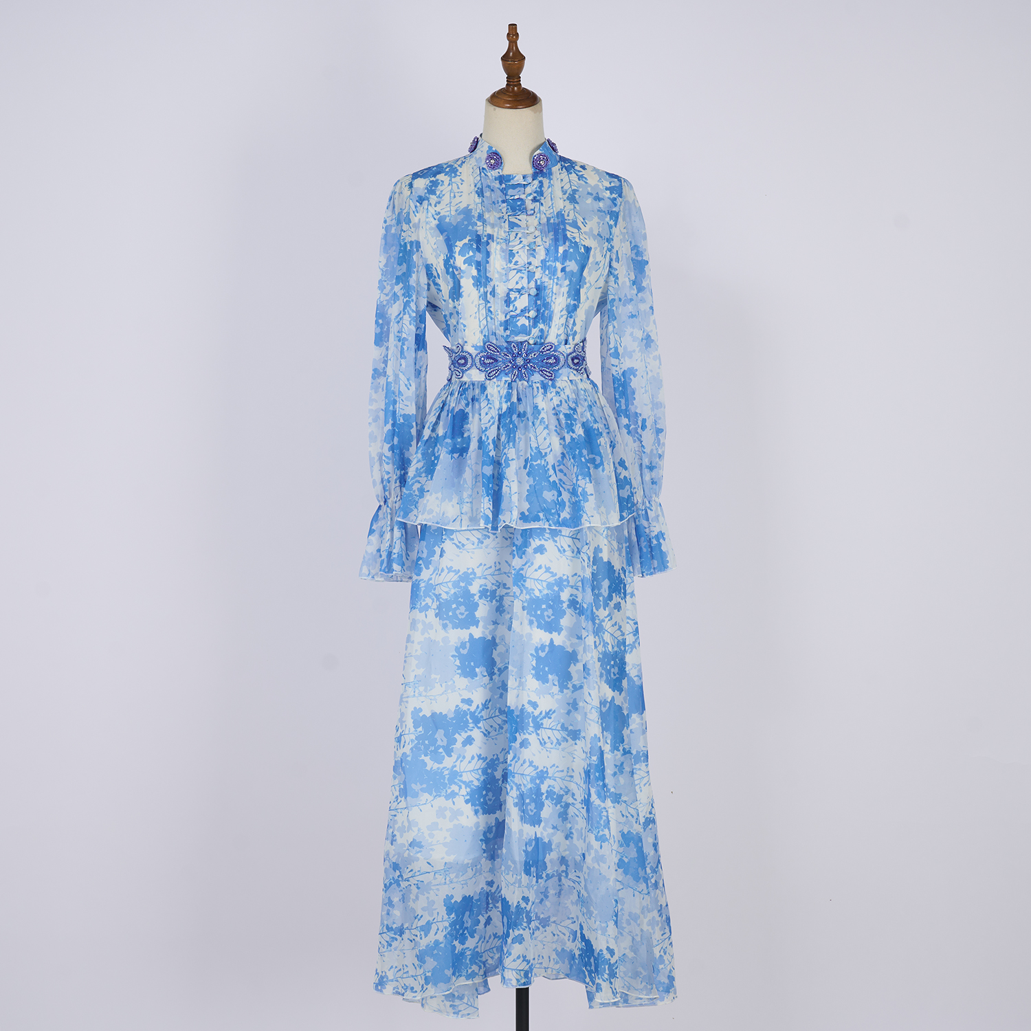 Real time shooting of fresh and sweet long skirt, summer new style round neck button embroidery printed waist cinching dress, 8 colors Real time shooting of fresh and sweet long skirt, summer new style round neck button embroidery printed waist cinching dress, 8 colors