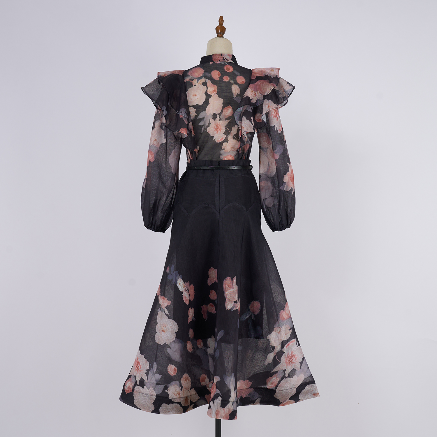 Real time shooting of European spring and summer new heavy craft lotus leaf edge lantern sleeve shirt+large skirt set in 9 colors Real time shooting of European spring and summer new heavy craft lotus leaf edge lantern sleeve shirt+large skirt set in 9 colors