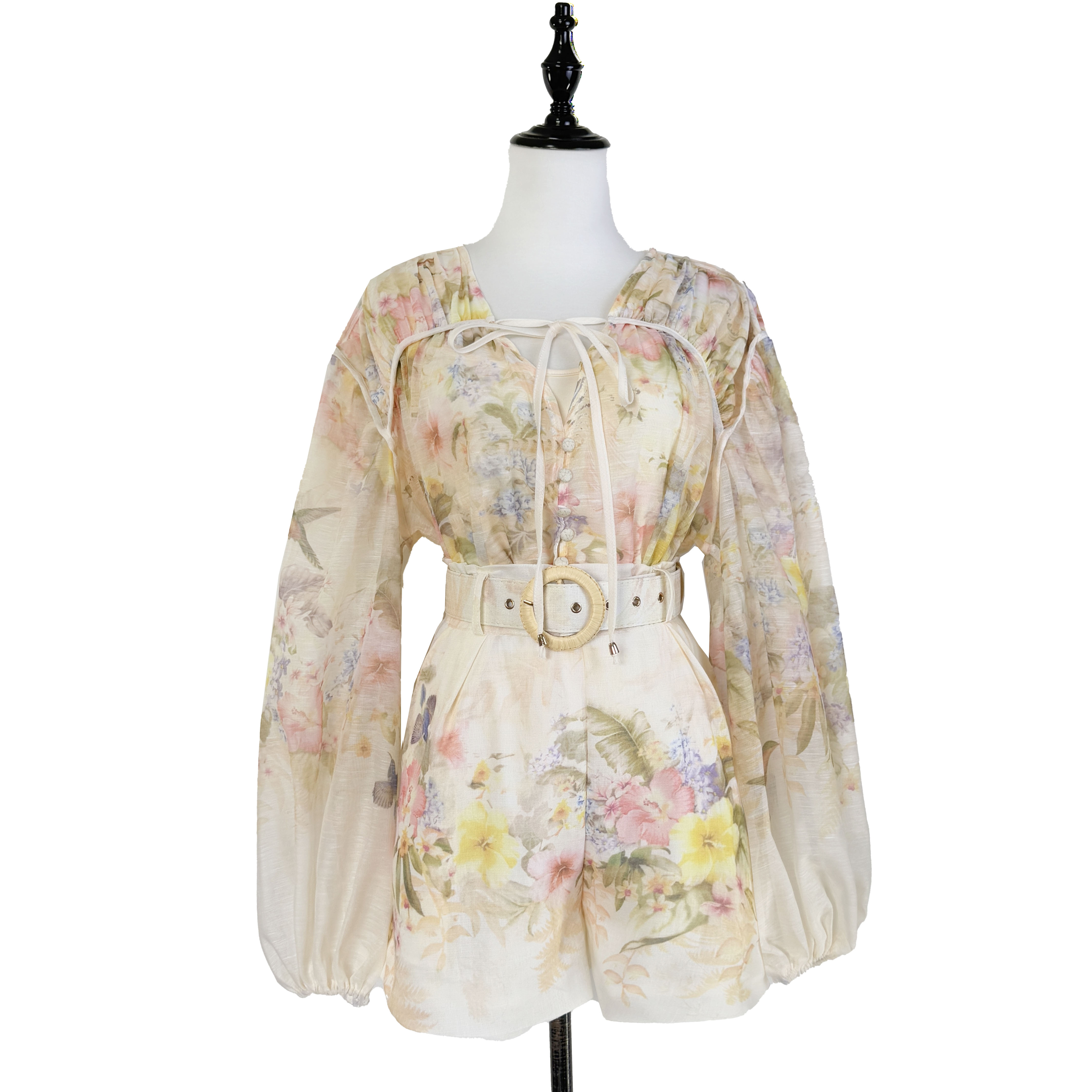 Real time shooting of new light luxury pleated single breasted hummingbird print loose shirt+wide leg pants set with belt Real time shooting of new light luxury pleated single breasted hummingbird print loose shirt+wide leg pants set with belt