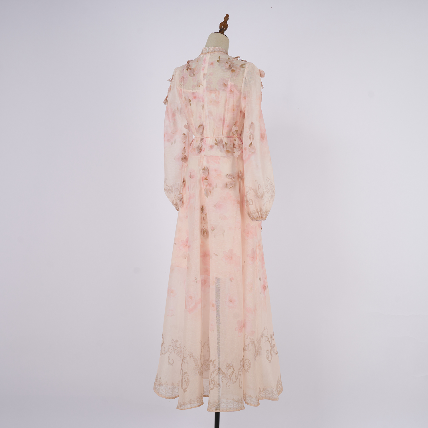 Real time shooting of new handmade hanging flower long dress with heavy craftsmanship positioning, two-piece set Real time shooting of new handmade hanging flower long dress with heavy craftsmanship positioning, two-piece set